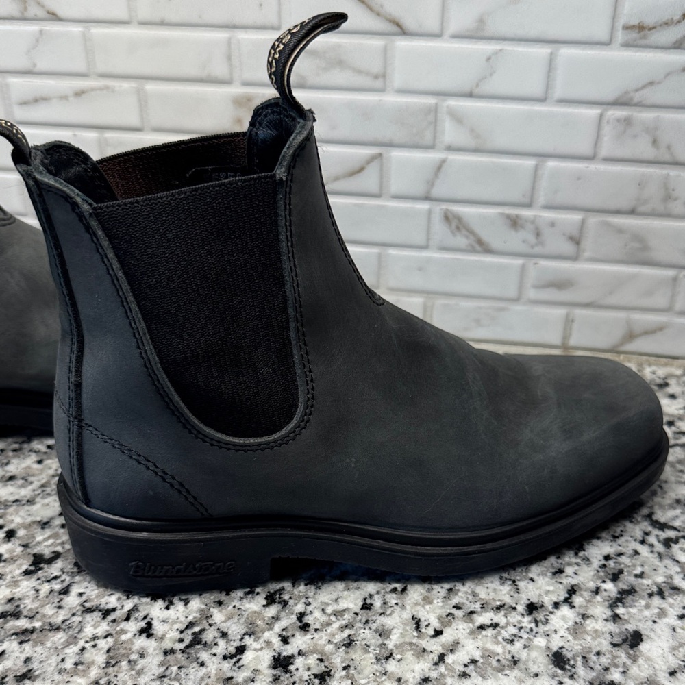 Blundstone Rustic Black Dress Boots - Picture 10 of 14